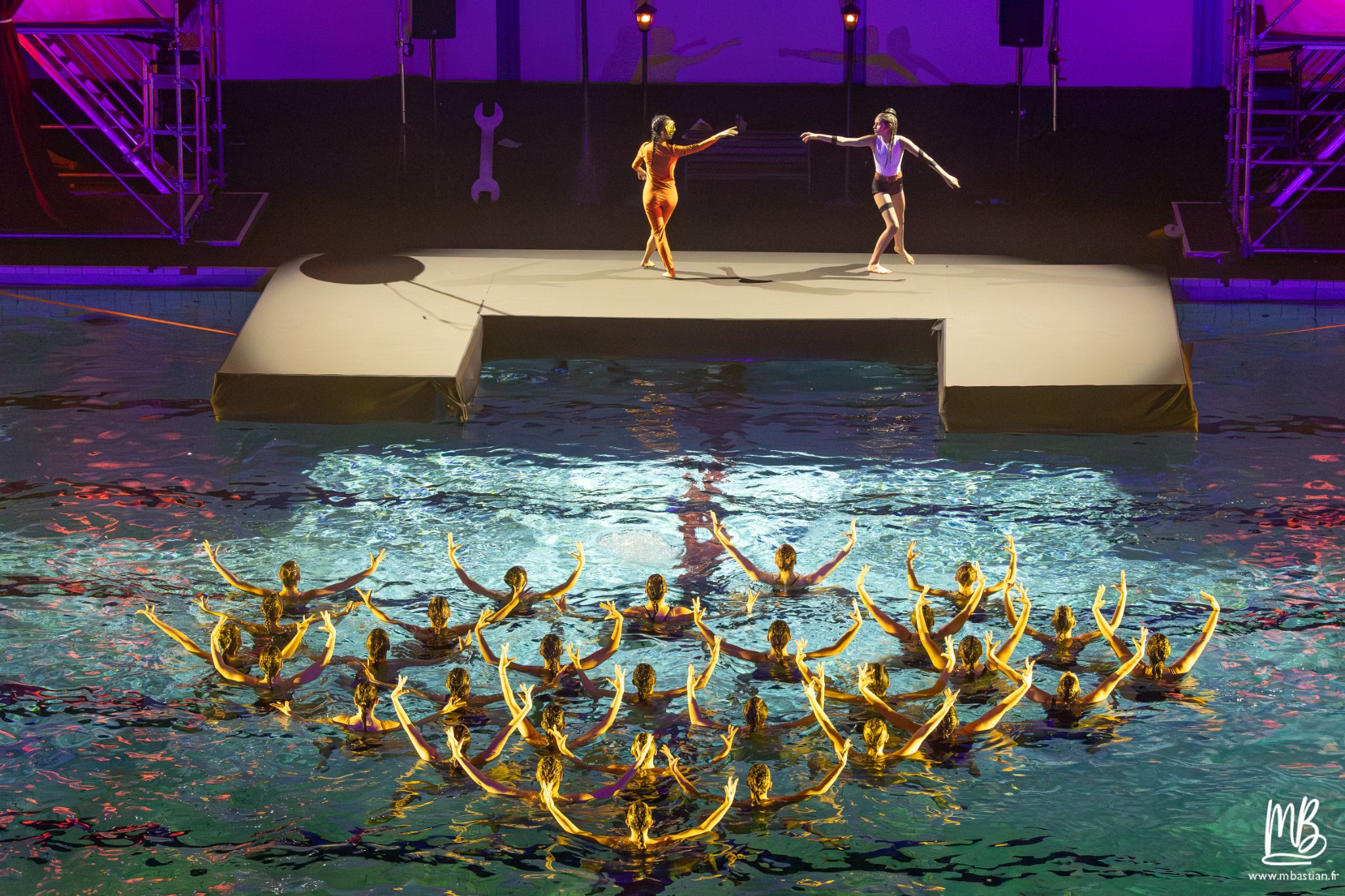 20251206 LA FABRIQUE A CONTES (BNS) MB 250